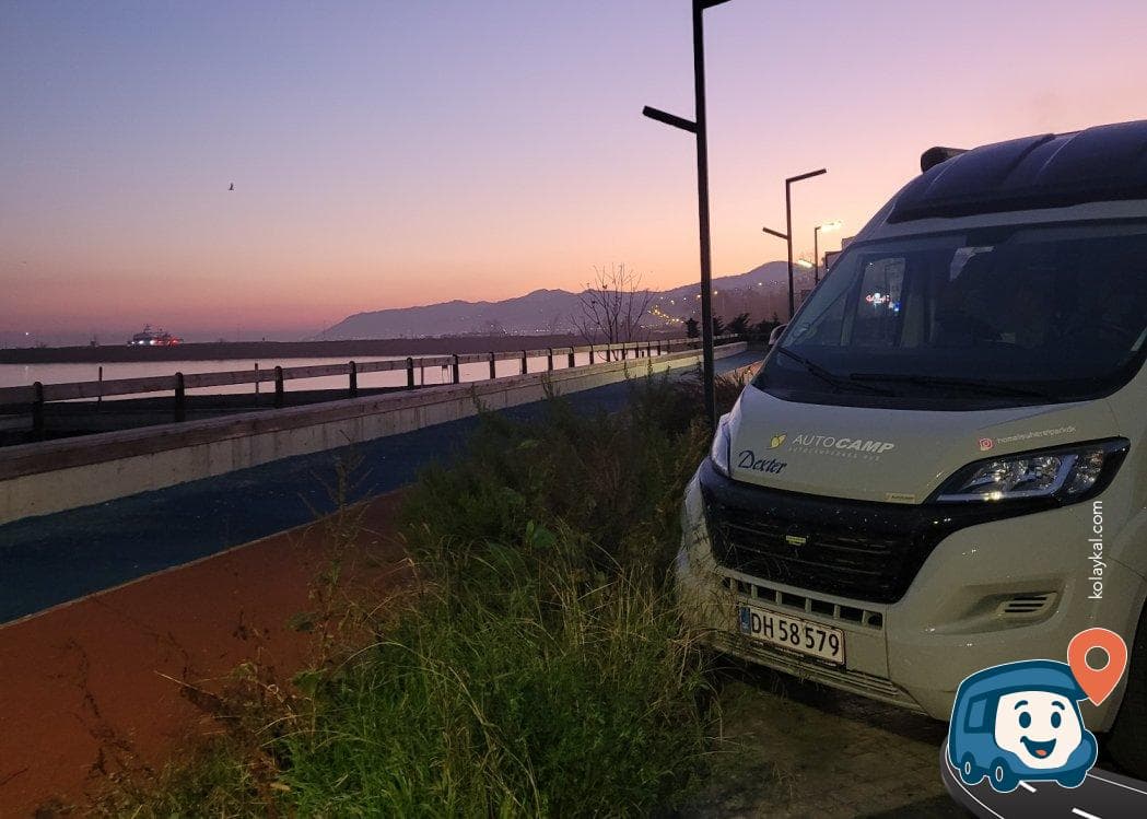 Vakfıkebir Sahil Yolu Otopark ve Kamp Alanı - Trabzon, foto 2