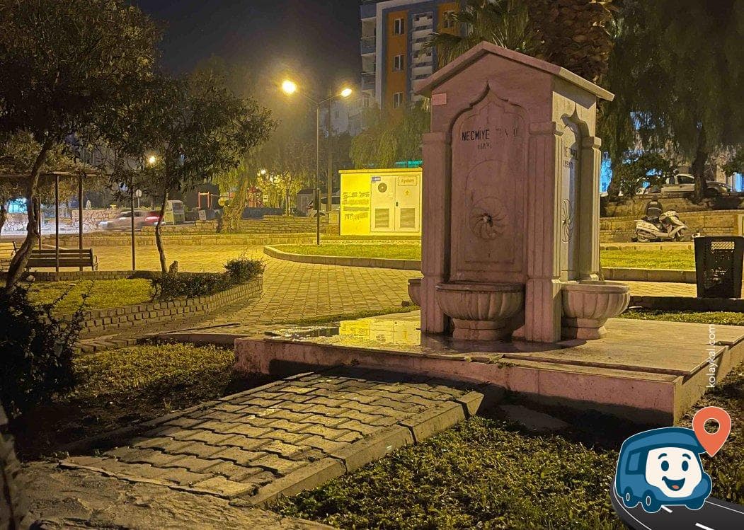 Davutlar Sahili Su Dolum Noktası - Kuşadası, Aydın, foto 1