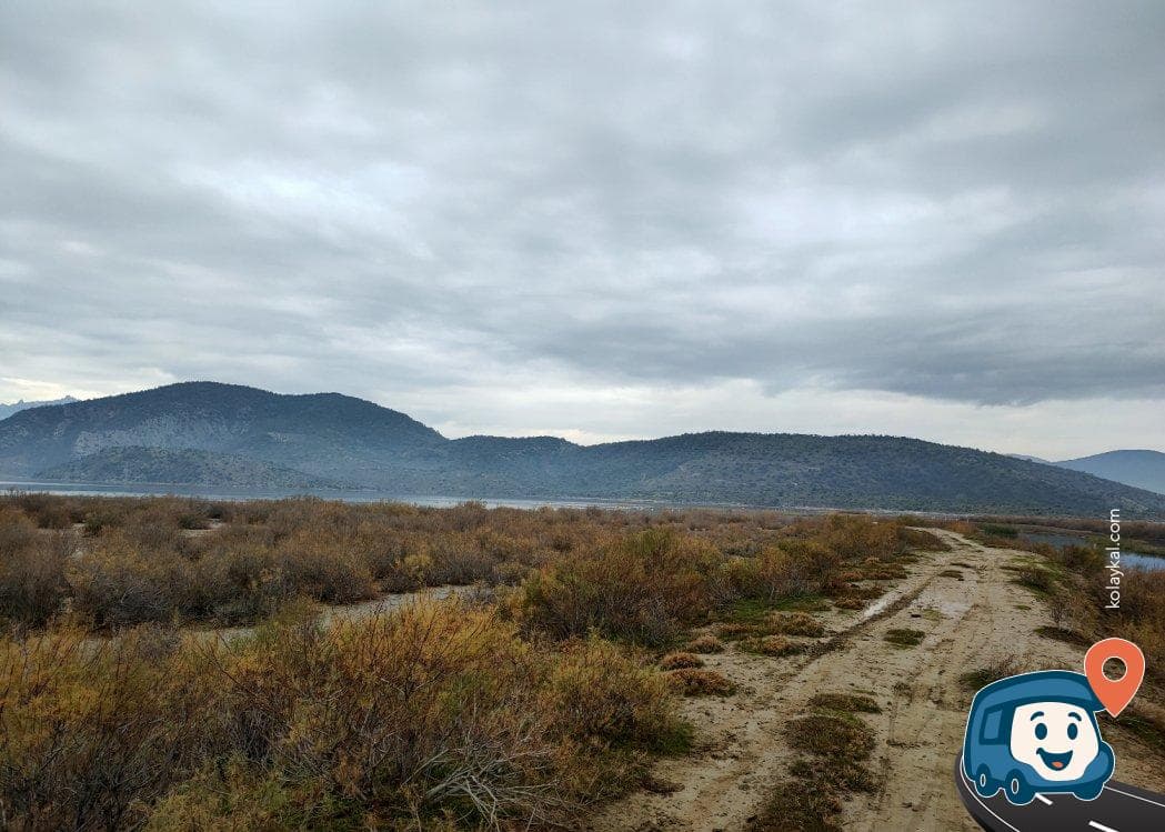 Söke Serçin Gölü Yakınında Kamp ve Dinlenme Alanı - Aydın, foto 1