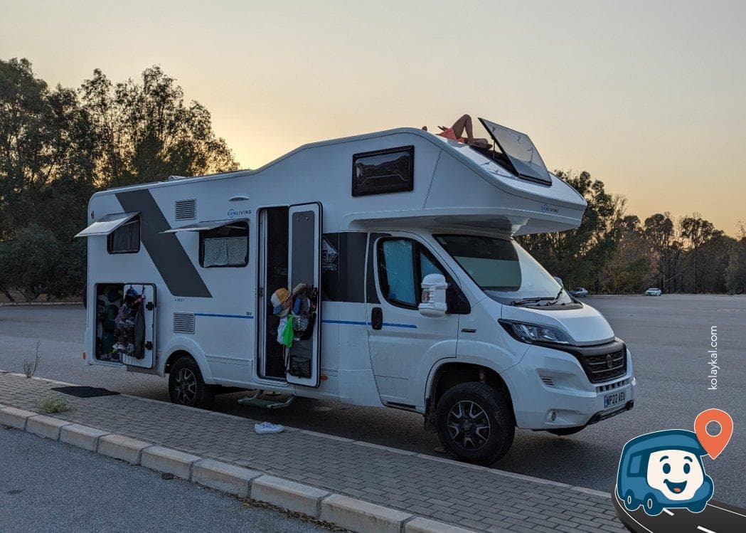 Doğal Yaşam Parkı Otoparkı - Çiğli, İzmir, foto 1