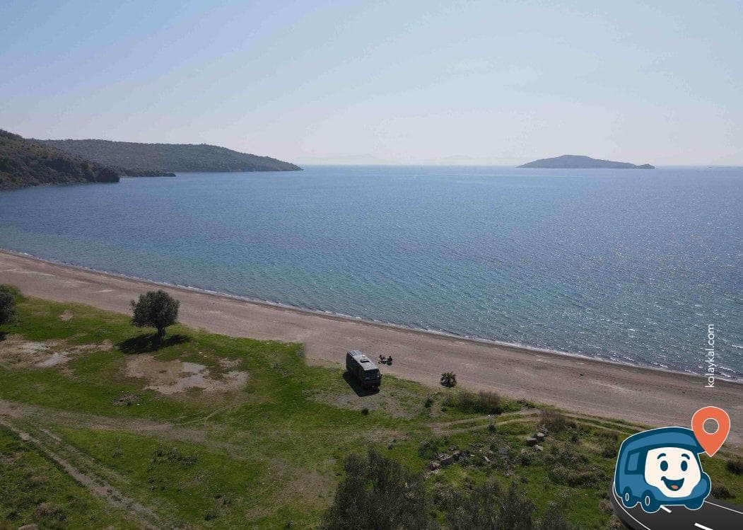 Zeytin Ağaçları Arasındaki Sakin Koy - Dikili, İzmir, foto 1