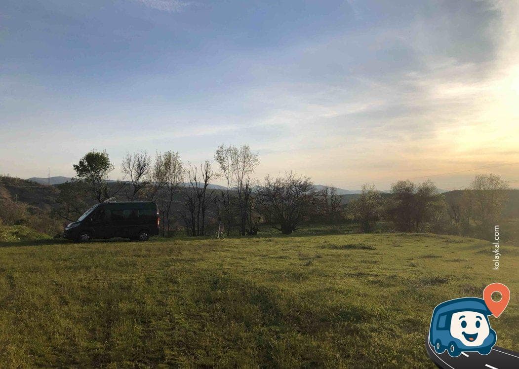 Diyarbakır Yolu Kenarı Manzaralı Kamp Alanı - Lice, foto 2