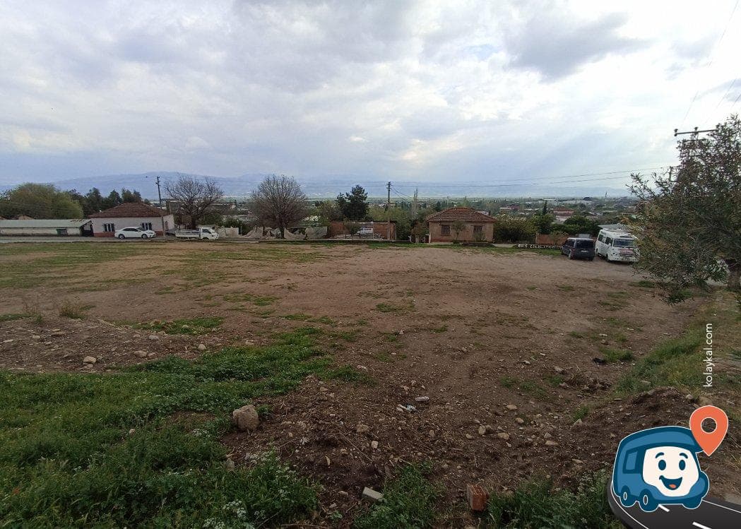 Nysa Antik Kenti Yakınında Büyük Araçlar İçin Park Yeri - Sultanhisar, Aydın, foto 1