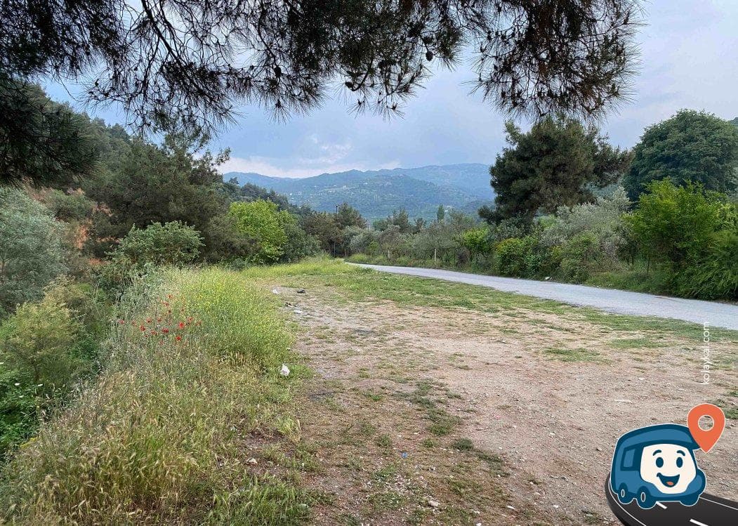 Sart Harabeleri Yakını Nehir Manzaralı Mola Noktası - Salihli, Manisa, foto 3
