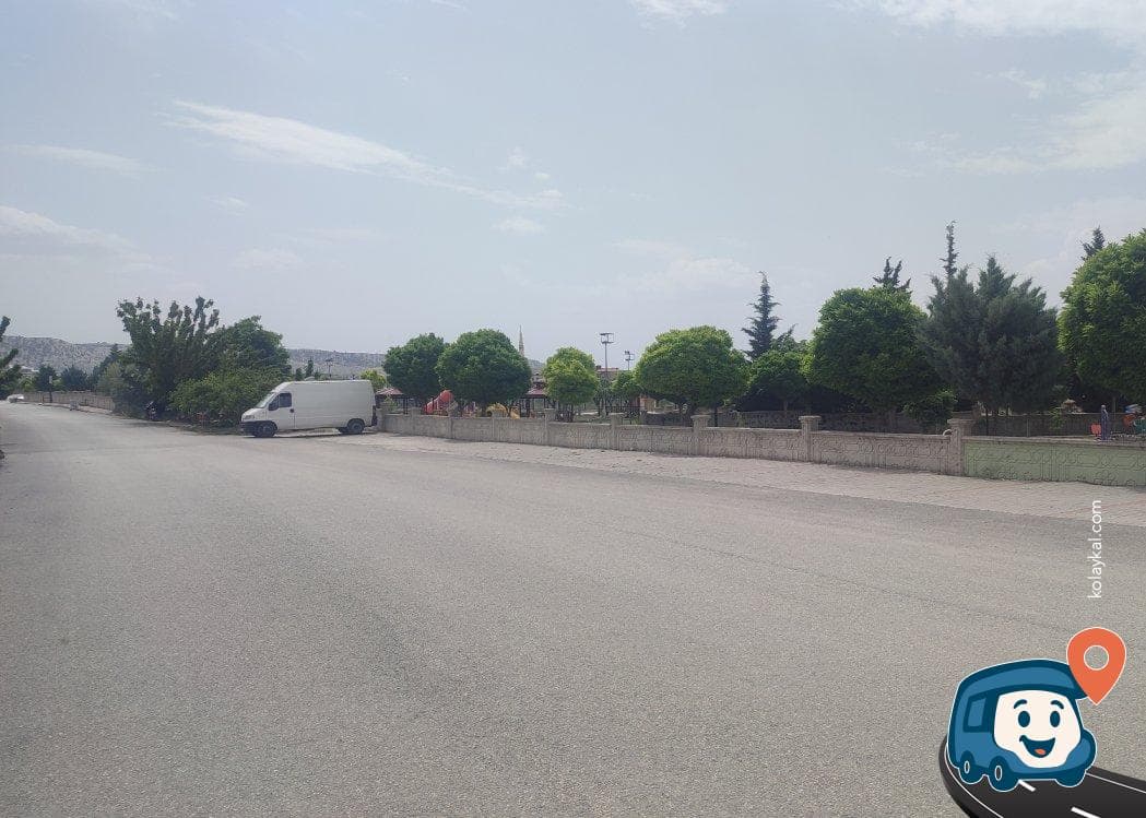 Şehir Kenarında Park Yanı Otopark - Mut, Mersin, foto 3