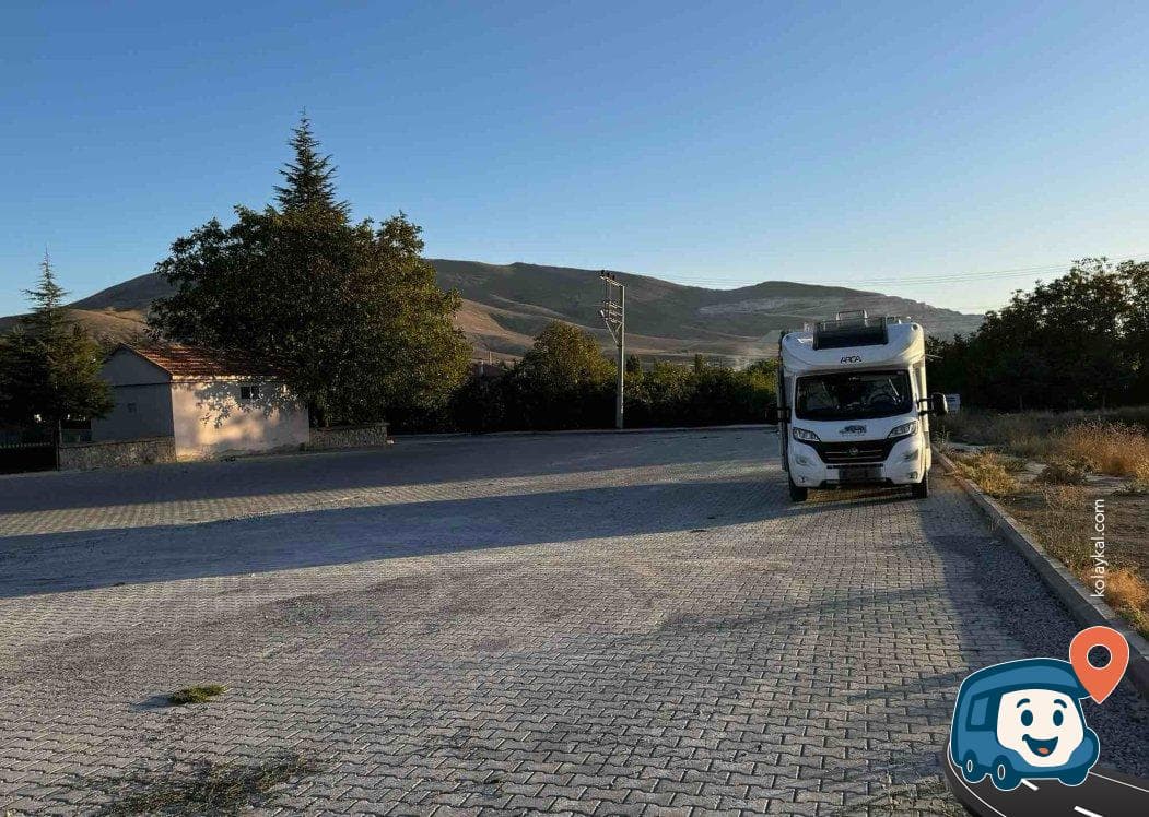 Gümüşler Manastırı Yakını Kamp ve Otopark Alanı - Niğde Merkez, Niğde, foto 3