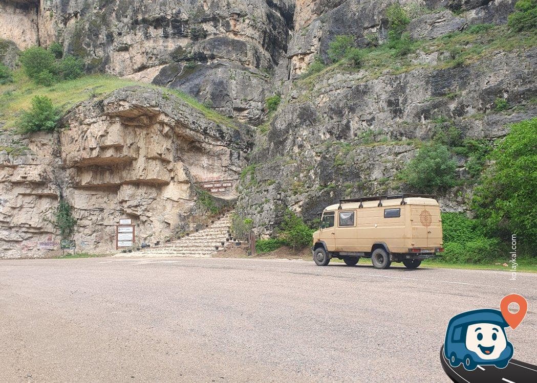 Cehennem Deresi Kanyonu Girişi Kamp Alanı - Ardanuç, Artvin, foto 1