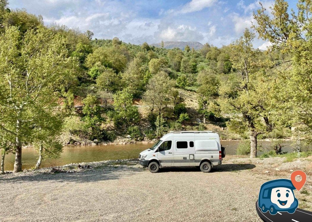Taşkent Köprüsü Yanı Nehir Kenarı Kamp Alanı - Sarıveliler, Karaman, foto 2