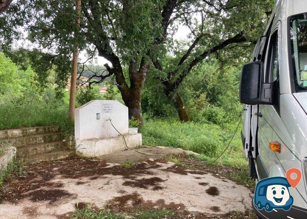 Denizli Yolu Üzeri Ücretsiz Su Kaynağı - Menteşe, Muğla, foto 1