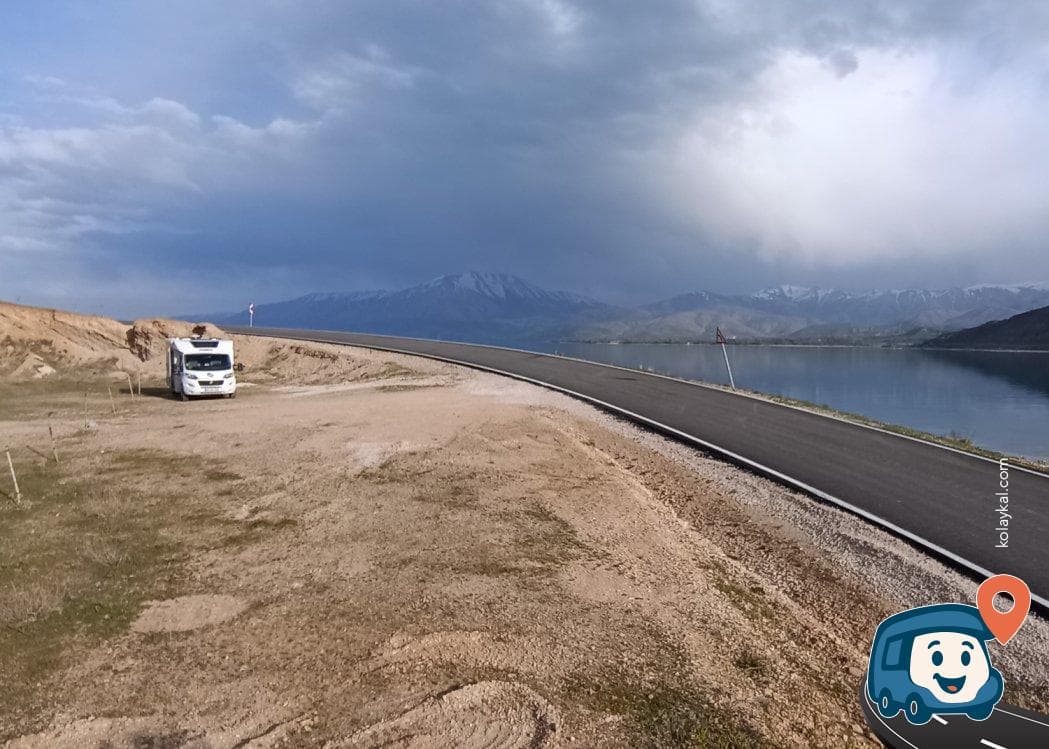 Gevaş Yol Kenarı Kamp Noktası - Van, foto 2