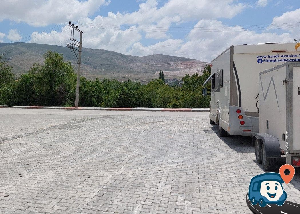 Gümüşler Manastırı Yakını Kamp ve Otopark Alanı - Niğde Merkez, Niğde, foto 1