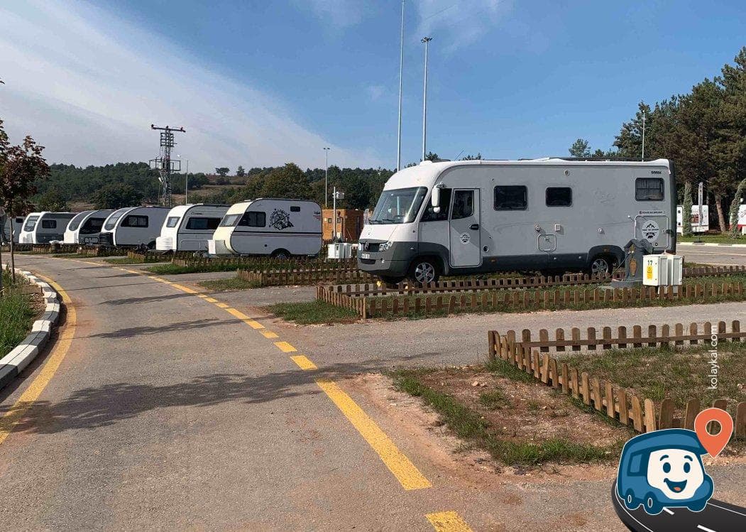 Pelitözü Kamp ve Karavan Alanı - Bilecik Merkez, Bilecik, foto 1