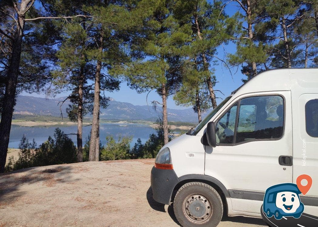 Göle Bakan Düz Alan - Bucak, Burdur, foto 3