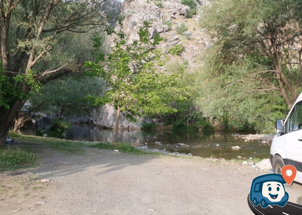 Mağara Kenarı Kamp ve Piknik Alanı - Lice, Diyarbakır, foto 1