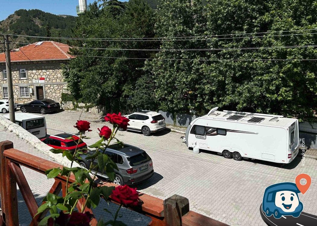 İskilip Temenna Camii Yanı Ücretsiz Karavan ve Kamp Alanı - Çorum, foto 1