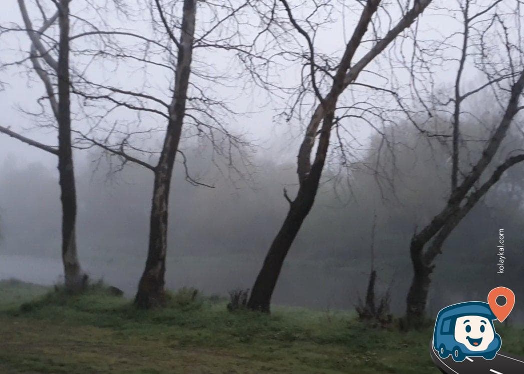 Cüneyt Nehri Kamp ve Piknik Alanı - Sındırgı, Balıkesir, foto 2