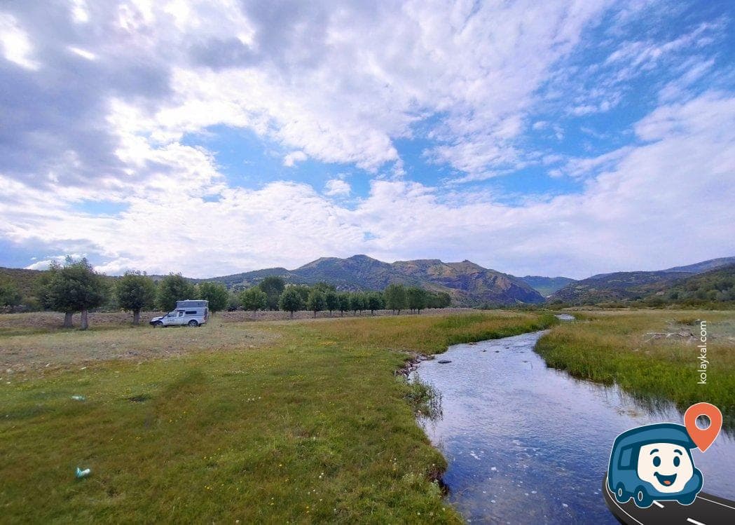 Kızılırmak Nehri Kenarı Kamp Alanı - Kızılcahamam, Ankara, foto 3