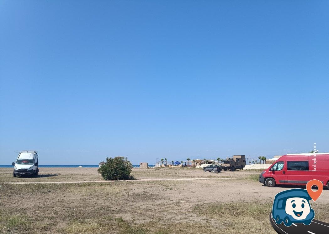 Lara Beach Vahşi Kamp Alanı - Muratpaşa, Antalya, foto 7