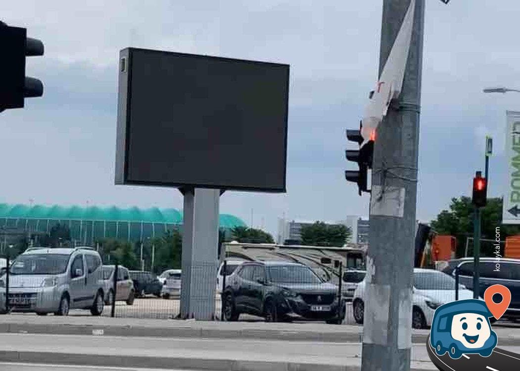 Bursa Sheraton Otel ve Marka Avm Yanı Otopark - Ni̇lüfer, foto 2