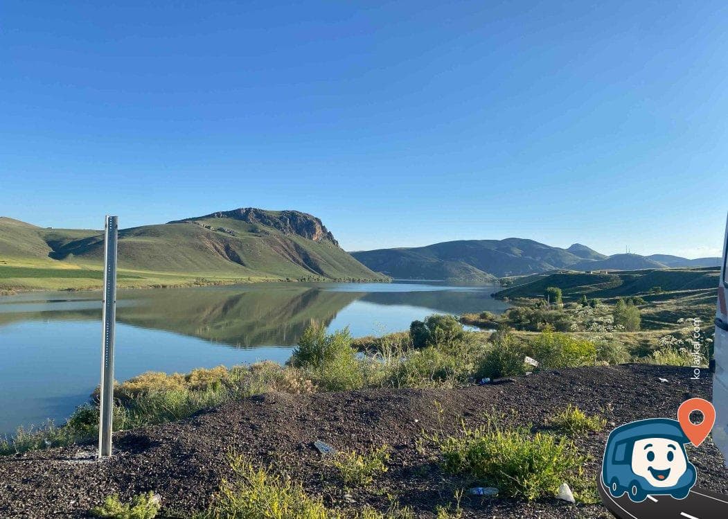 Erzincan Gölü Manzaralı Yol Kenarı Mola Yeri - Tercan, foto 1