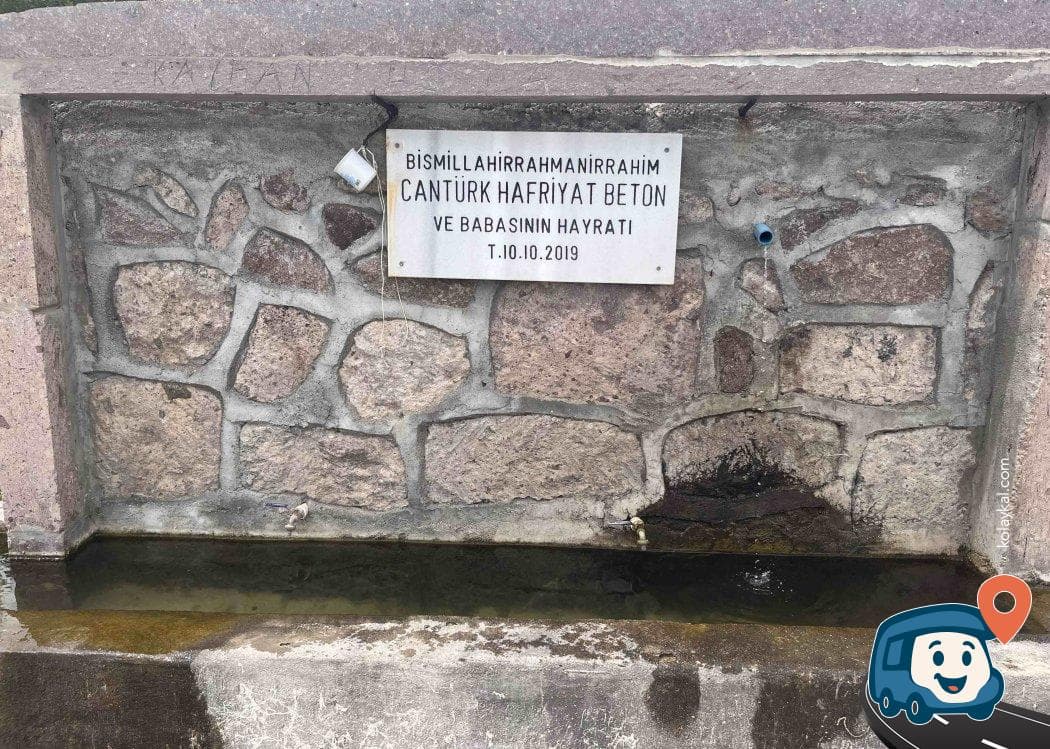 Ayvacık Yolu Kenarı Ücretsiz Su Kaynağı - Çanakkale, foto 1