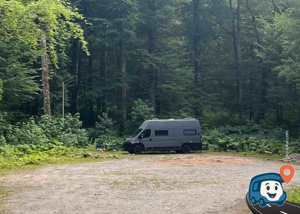 Ücretsiz Konaklamalı Park Alanı - Bolu Merkez, Bolu, foto 1