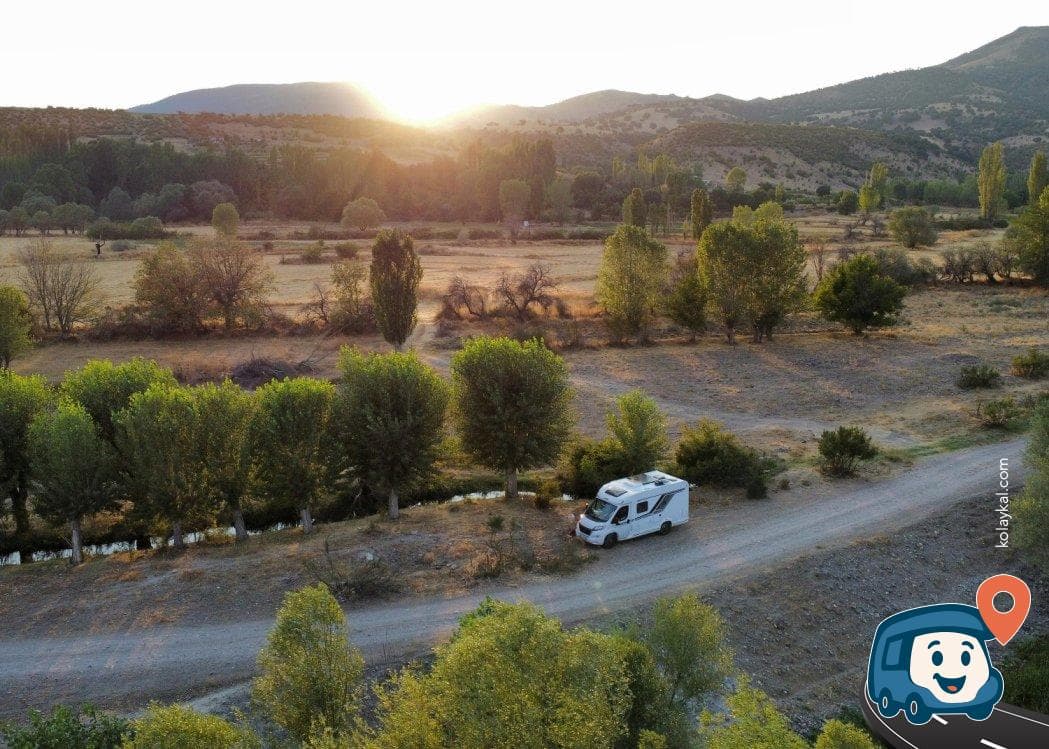 Kızılcahamam Kapadokya Yolu Üzeri Kamp Alanı - Ankara, foto 1