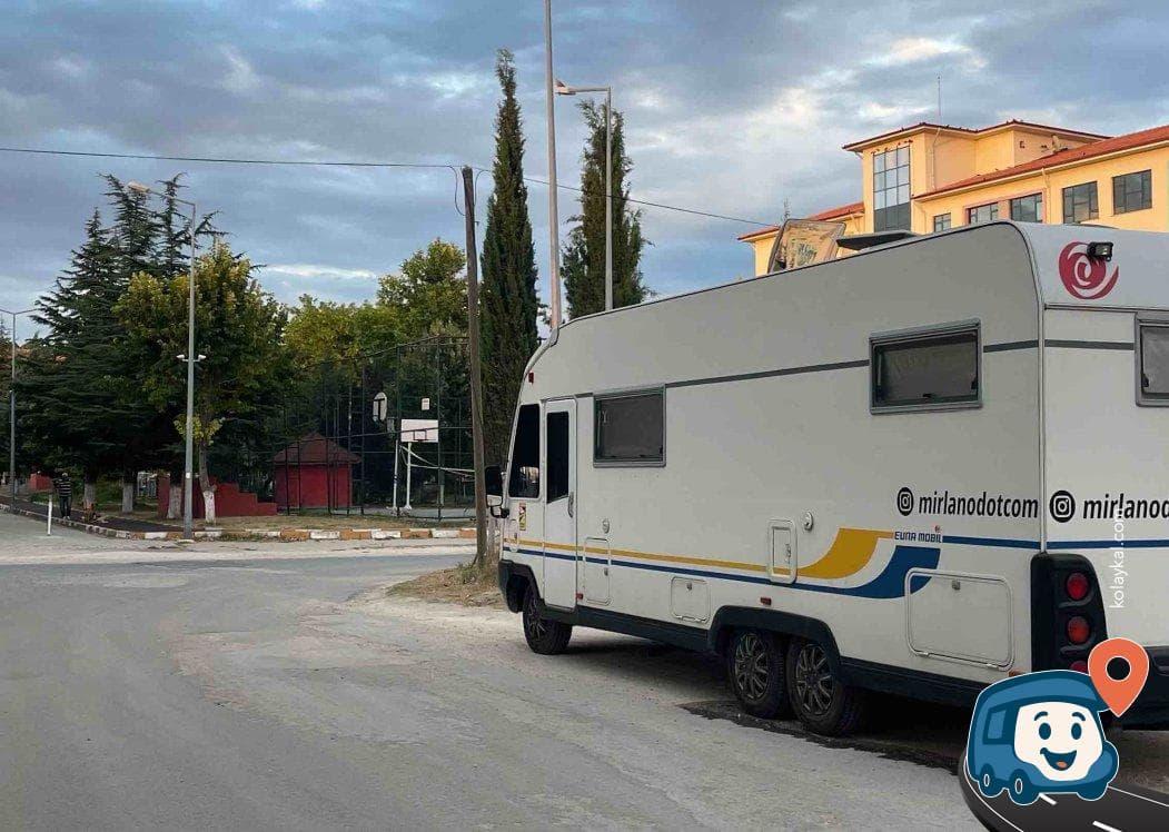 Vize Çocuk Parkı Yanı Yol Kenarı Mola Yeri - Kırklareli, foto 1