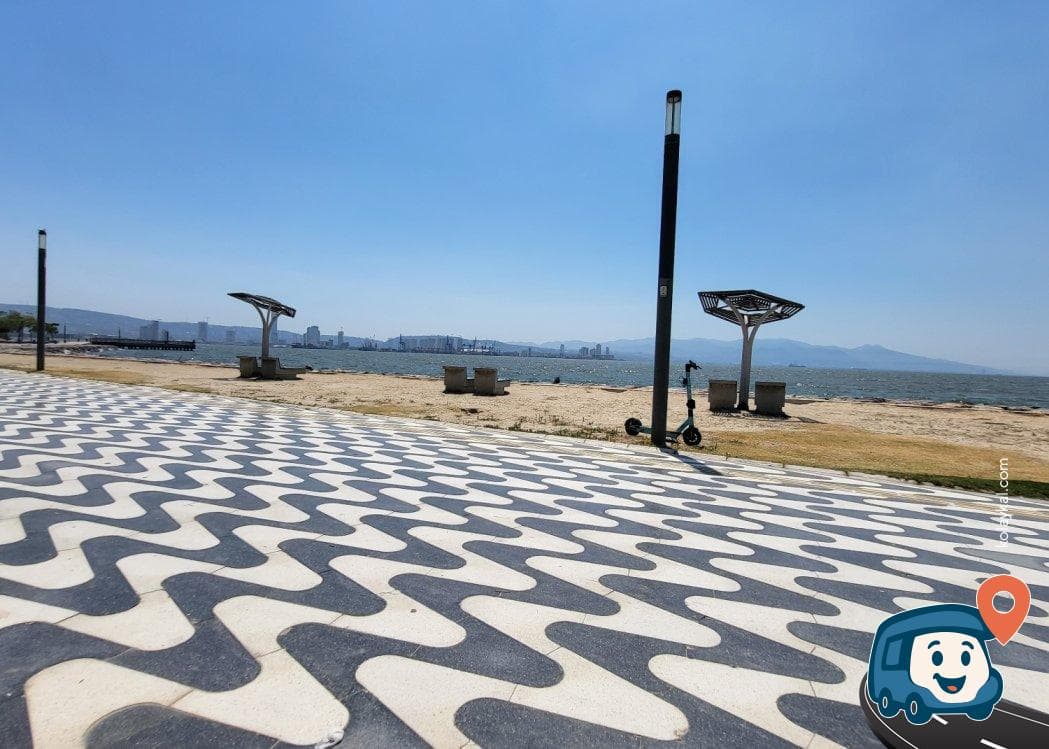 İzmir Sahil Yolu Piknik Alanı ve Otopark - Bayraklı, foto 2