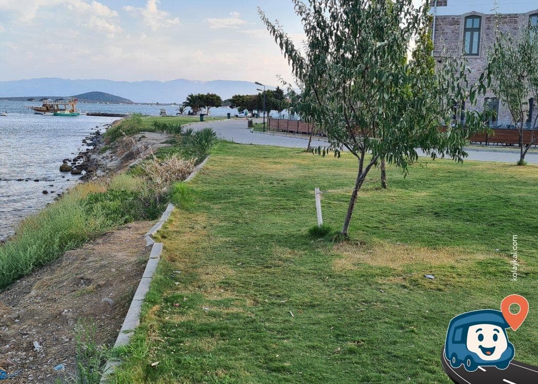 Kırlangıç Avm Otoparkı - Ayvalık, Balıkesir, foto 1