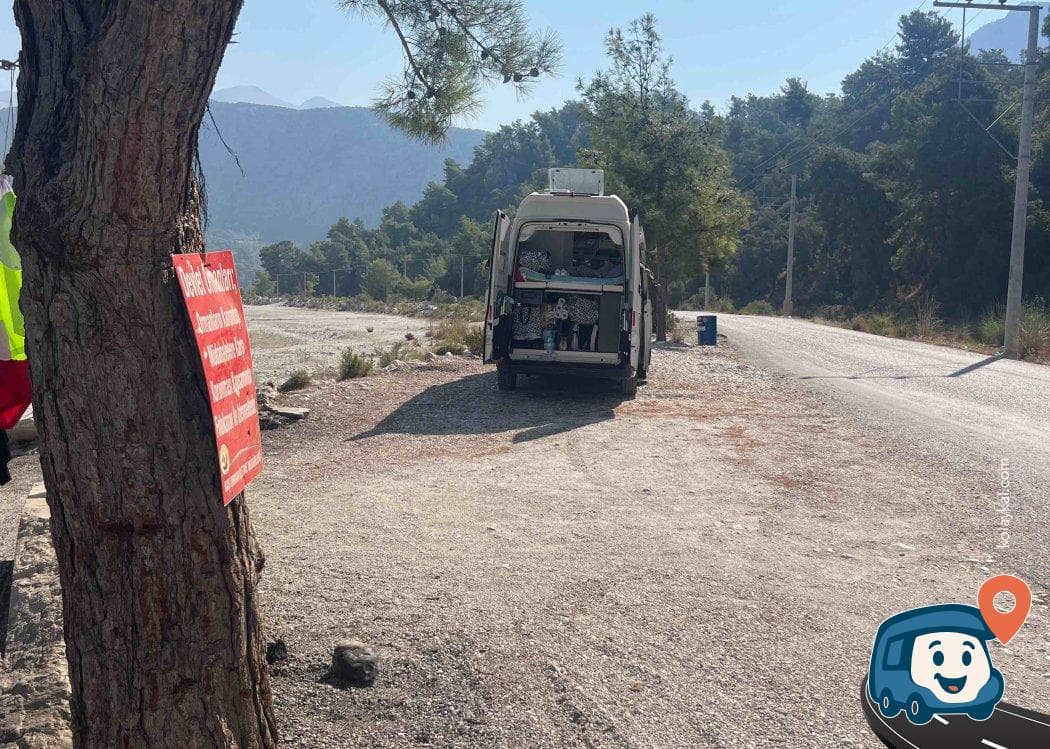 Kaş Yakınlarında Nehir Kenarı Kamp Alanı - Antalya, foto 1
