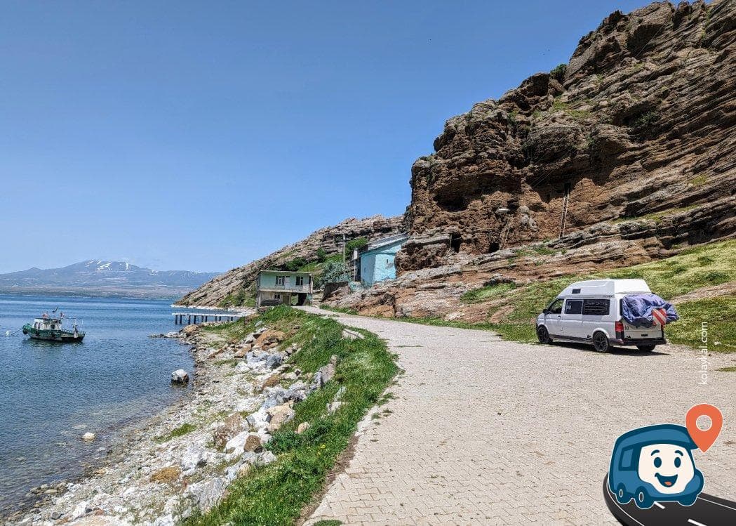 Van Gölü Sodalı Göl Manzaralı Kamp Alanı - Tatvan, Bitlis, foto 4
