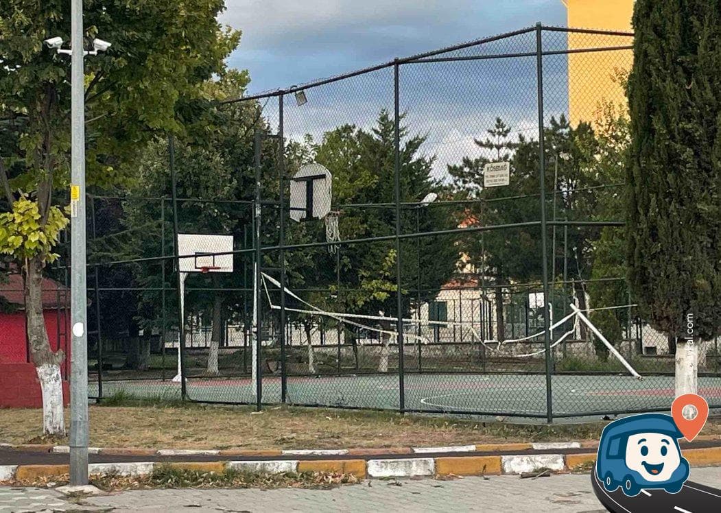 Vize Çocuk Parkı Yanı Yol Kenarı Mola Yeri - Kırklareli, foto 2