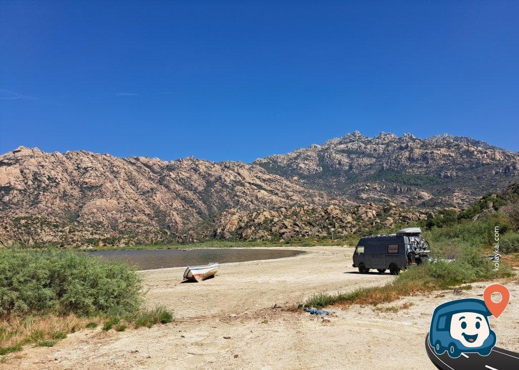 Bafa Gölü Kıyısı Günlük Park Alanı - Milas, Muğla, foto 1