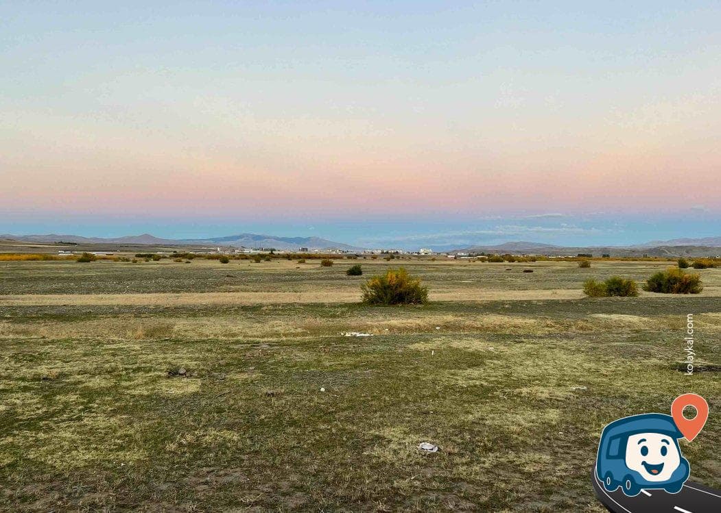 Horasan Çayı Kenarı Sakin Kamp Alanı - Erzurum, foto 1
