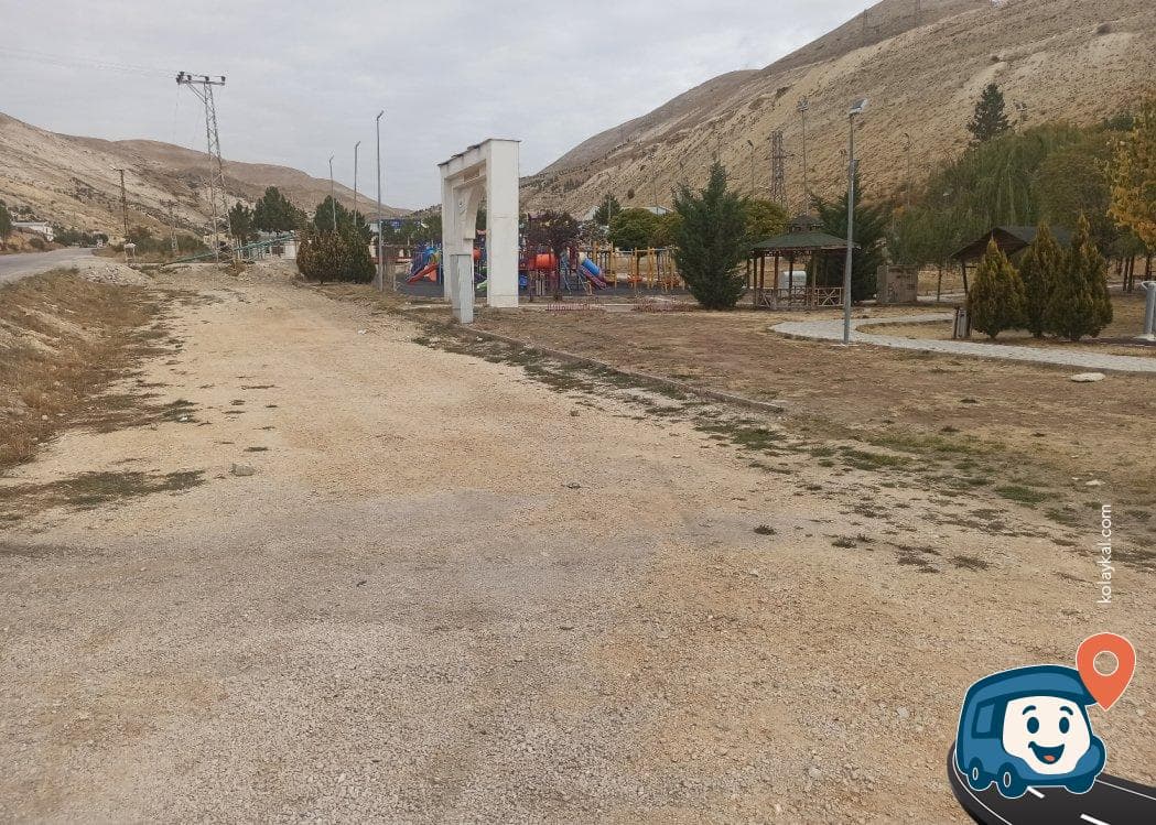 Gürün Çocuk Parkı Yanı Mola Yeri - Sivas, foto 1