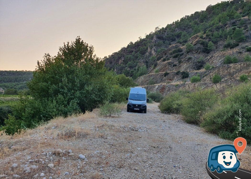 Denizli Vadisi Nehir Kenarı Kamp Alanı - Güney, foto 1