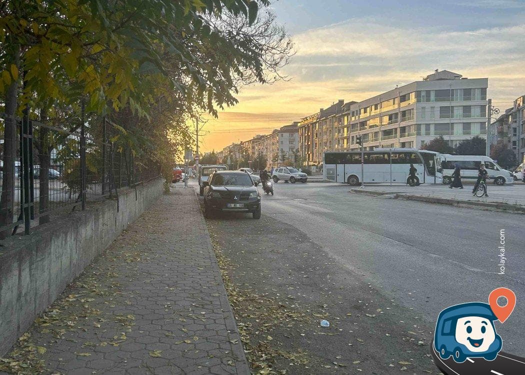 Porsuk Çayı Yakını Otopark - Tepebaşı, Eskişehir, foto 1