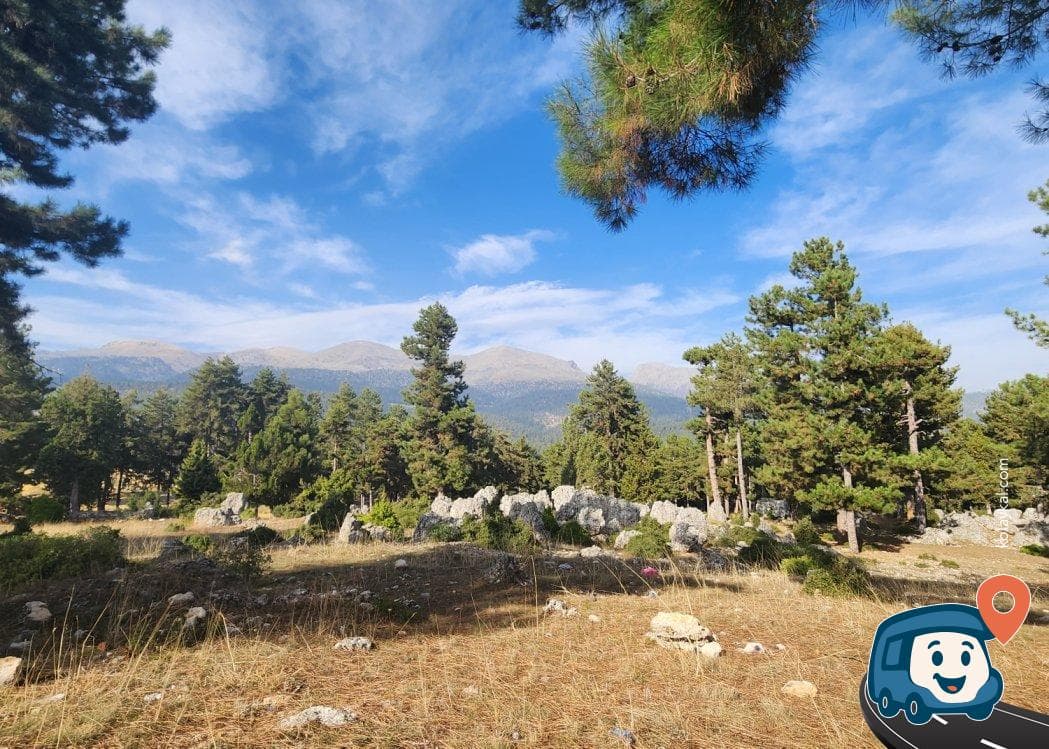 Manzaralı ve Sakin Kamp Alanı - Çamlıyayla, Mersin, foto 1