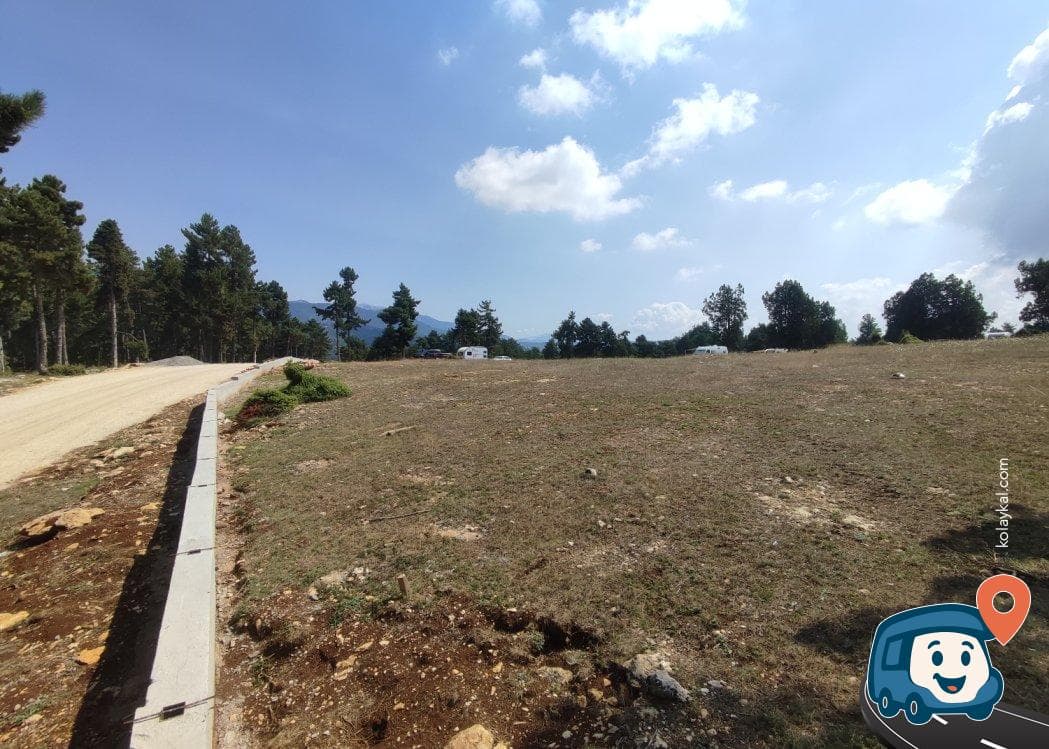 Manzaralı ve Sakin Kamp Alanı - Çamlıyayla, Mersin, foto 3