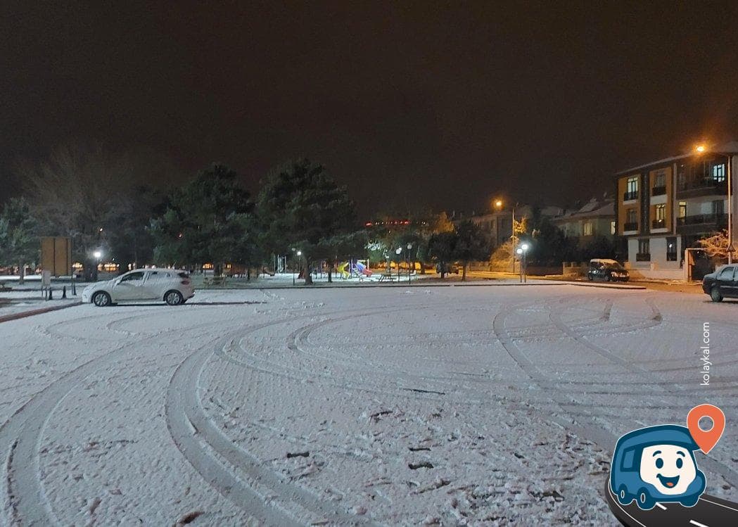 Ücretsiz Otopark ve Park Alanı - Erzincan Merkez, Erzincan, foto 1
