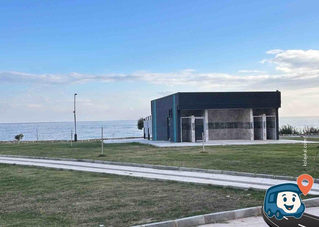 Mersin Sahil Yolu Ücretsiz Park Alanı - Silifke, foto 1