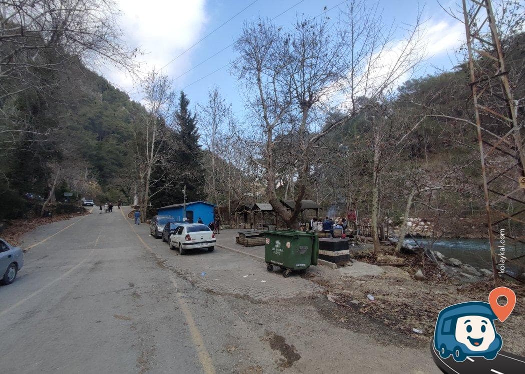 Şelale Manzaralı Ücretsiz Piknik ve Kamp Alanı - Karaisalı, Adana, foto 4