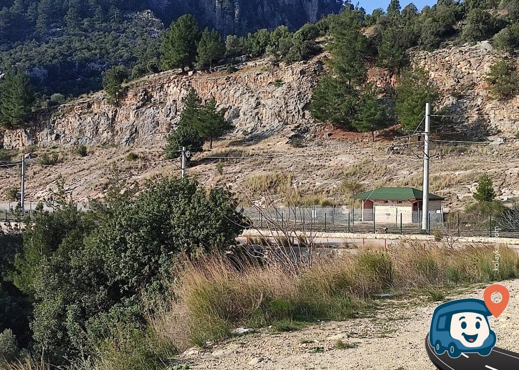 Varda Köprüsü Yanı Ücretsiz Otopark ve Kamp Alanı - Karaisalı, Adana, foto 3