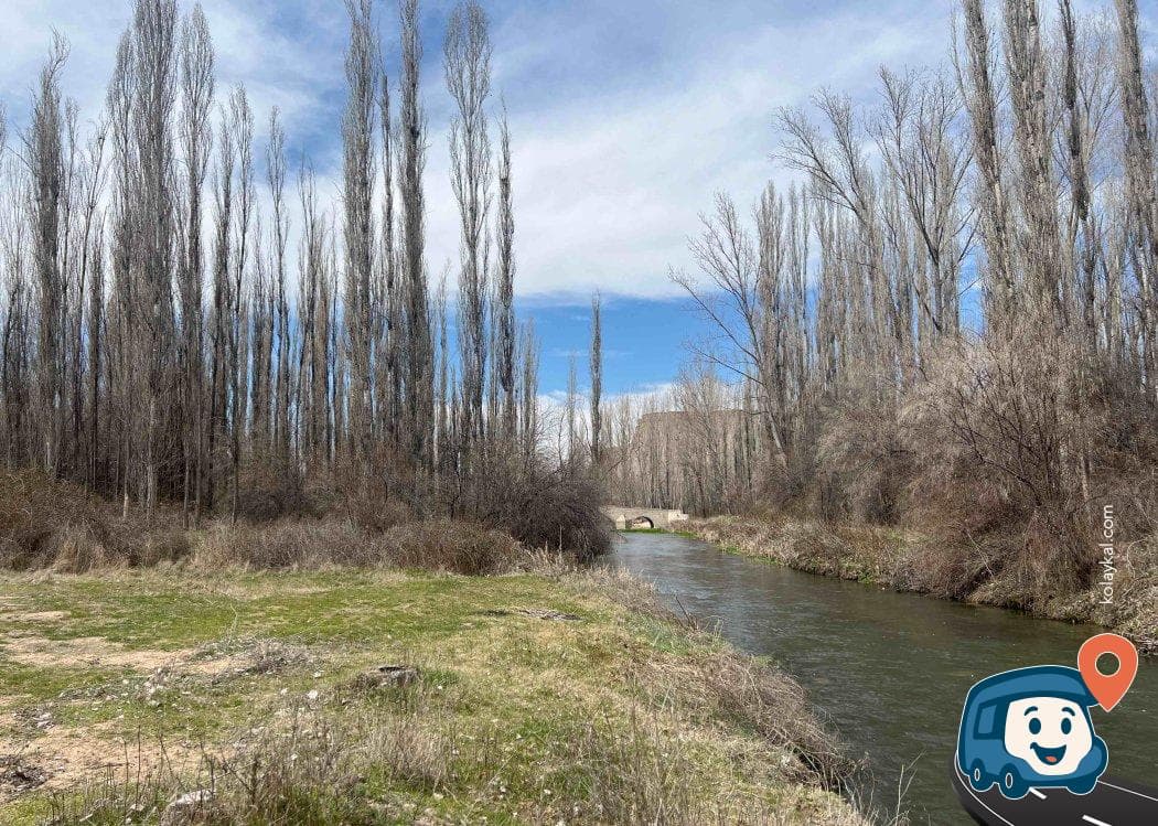Nehir Kenarı Kamp Alanı - Güzelyurt, Aksaray, foto 3