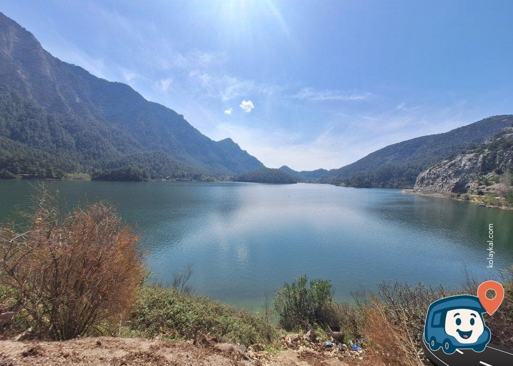 Gölbaşı Restoran Yanı Manzaralı Kamp ve Konaklama Alanı - Bucak, Burdur, foto 3