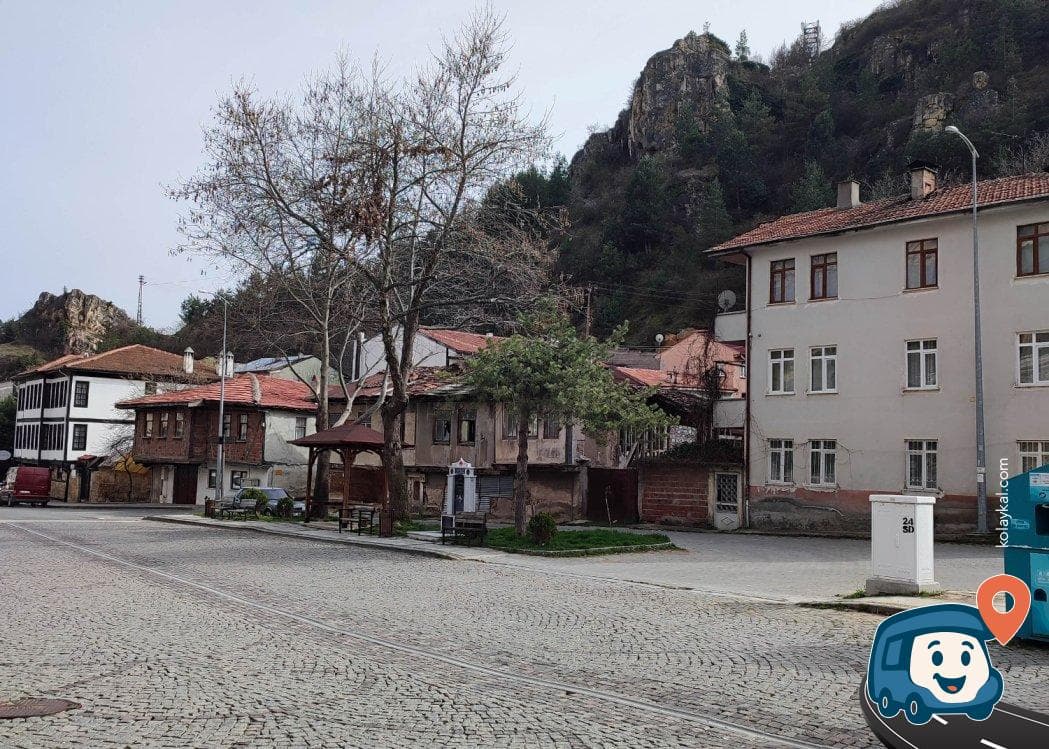 Kastamonu Kalesi Günlük Otopark - Kastamonu Merkez, foto 1