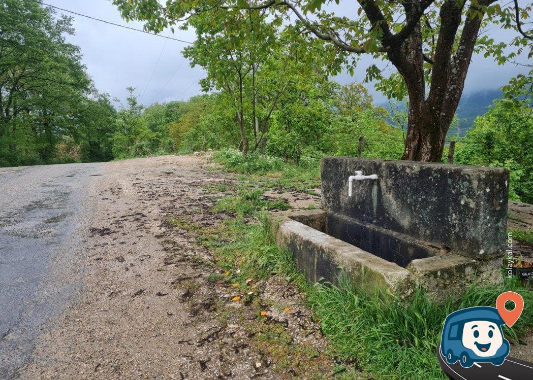 Hayalet Köy Yakınında Su Kaynağı ve Dinlenme Alanı - Mudurnu, Bolu, foto 1