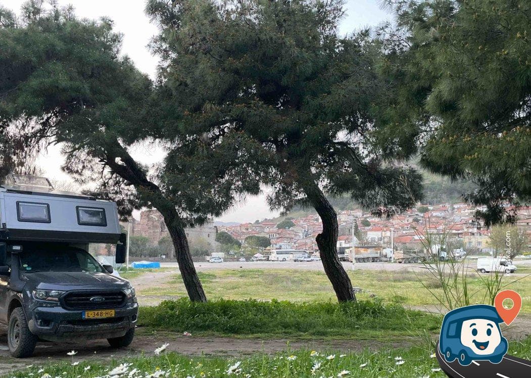 Pergamon Akropolisi Yaban Kamp Alanı - Bergama, İzmir, foto 3