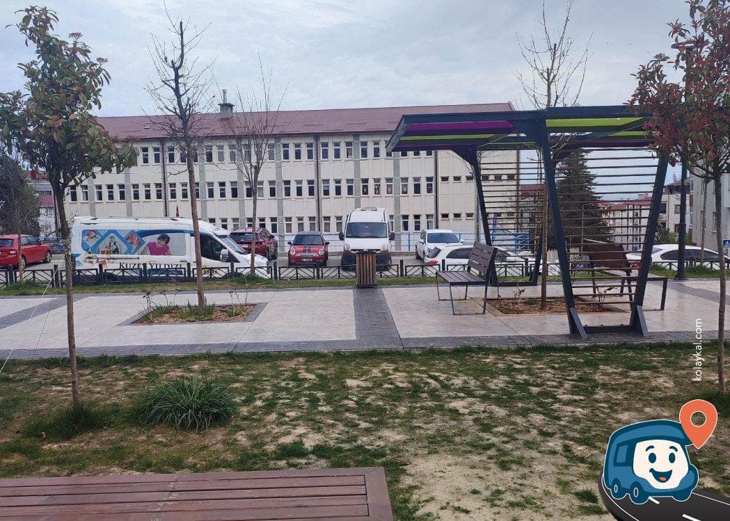 Okul Yanı Otopark ve Çocuk Parkı - Ortahisar, Trabzon, foto 1